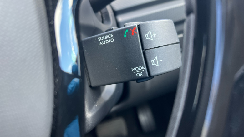 Renault Captur 1.5 dCi 90 Dynamique S Nav 5dr Auto Diesel Hatchback